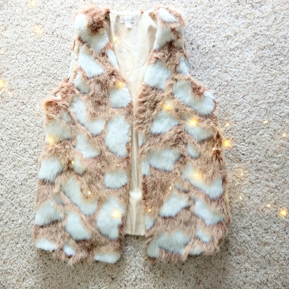 Decree Jackets & Blazers - Faux Fur Vest Decree Jackets & Blazers - Faux Fur Vest